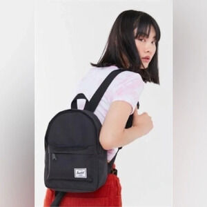 Herschel Supply Co. Unisex's Classic Mini Sz 12.1D x 20.3W x 27.9H New